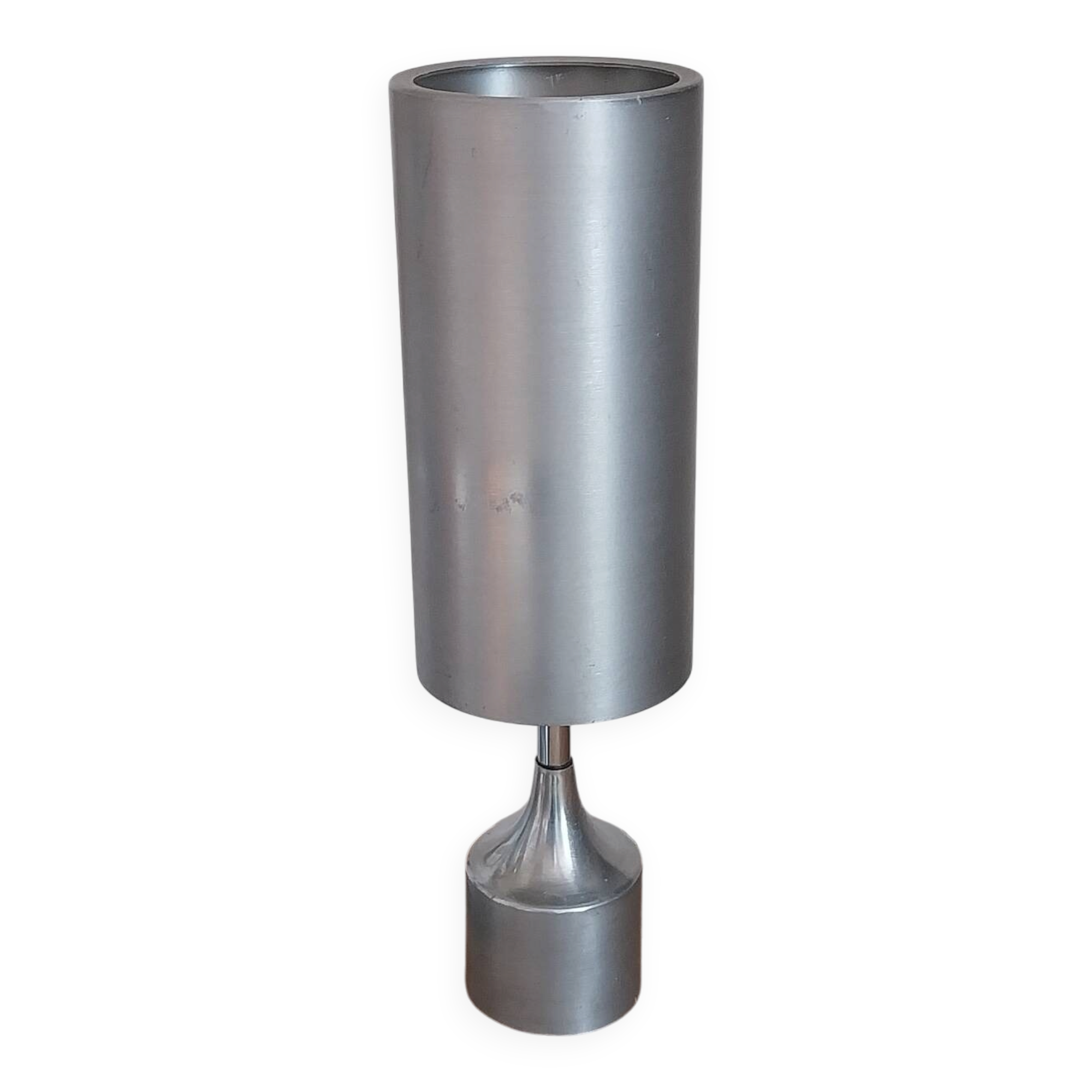 Brushed aluminium lamp