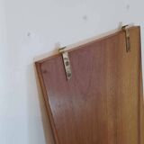 String style shelves