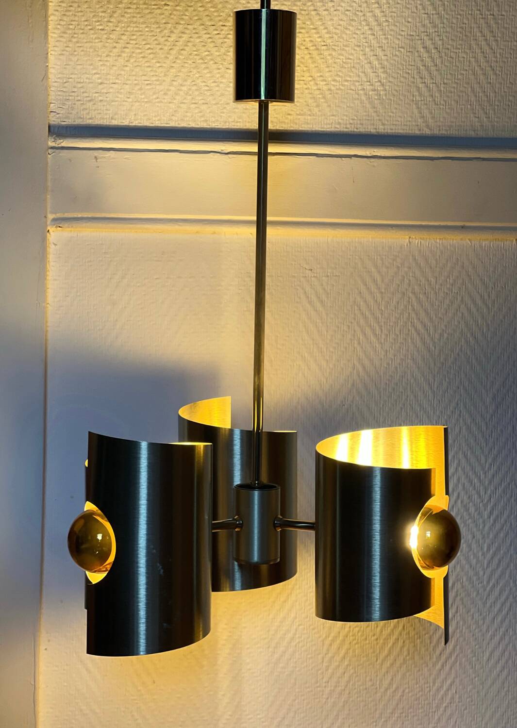 Lustre/suspension space age vintage 1970 alu brosse doree