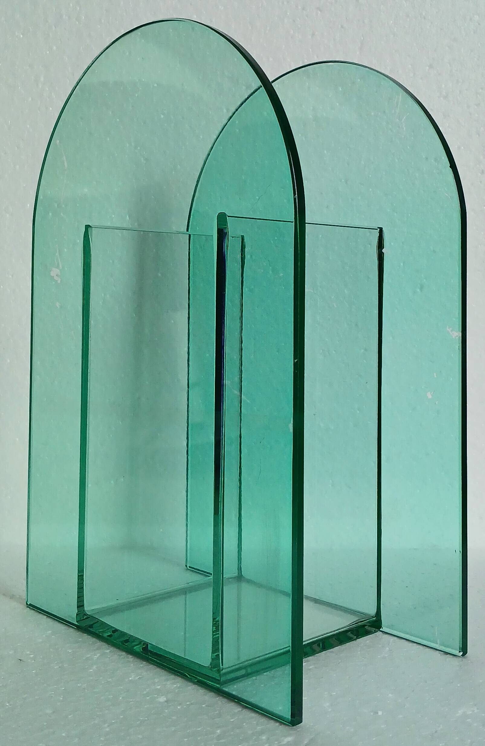 Vase en verre teinté Memphis school