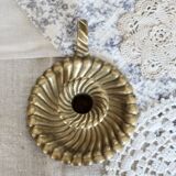 Vintage candle holder in gilded brass - Spiral shell style tray