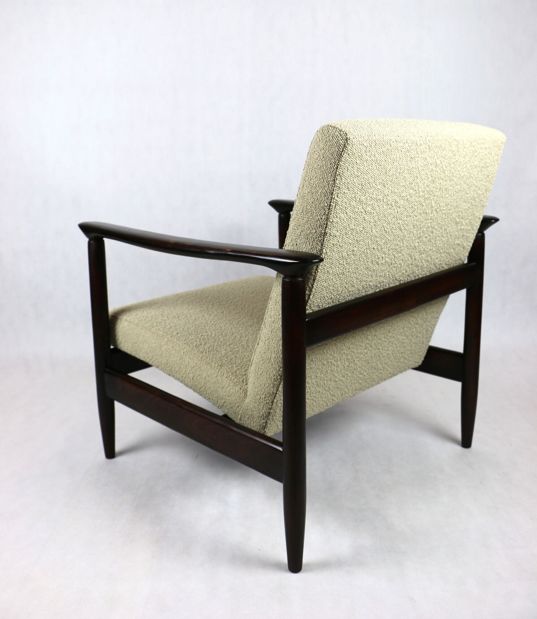 Beige Boucle GFM-142 Armchair by Edmund Homa, 1970s