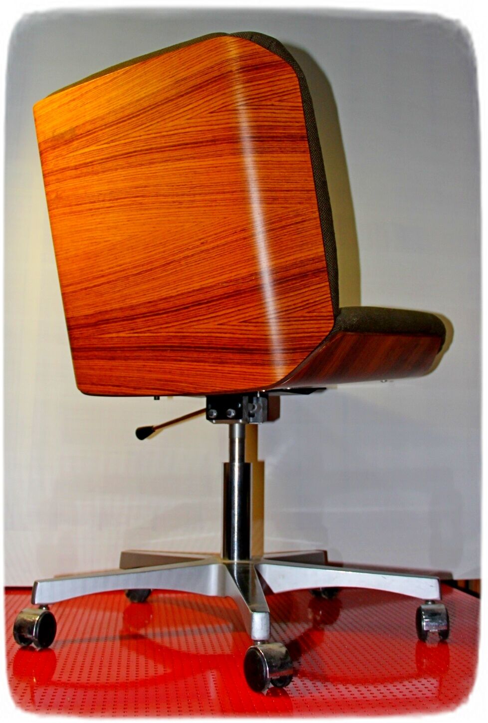 Office Chair rosewood