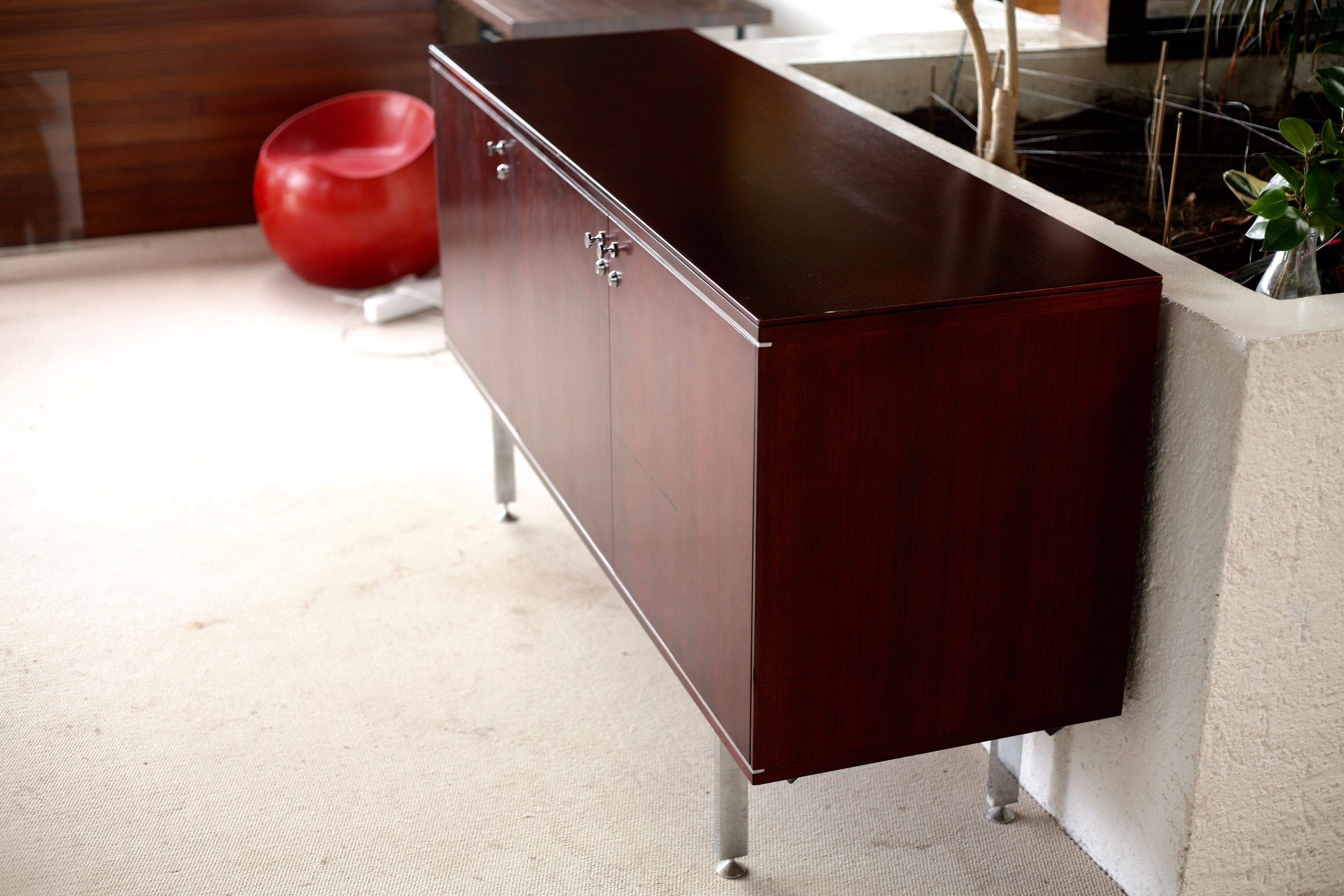 Sideboard solid wood and steel, France, cira 1970, Negroni edition