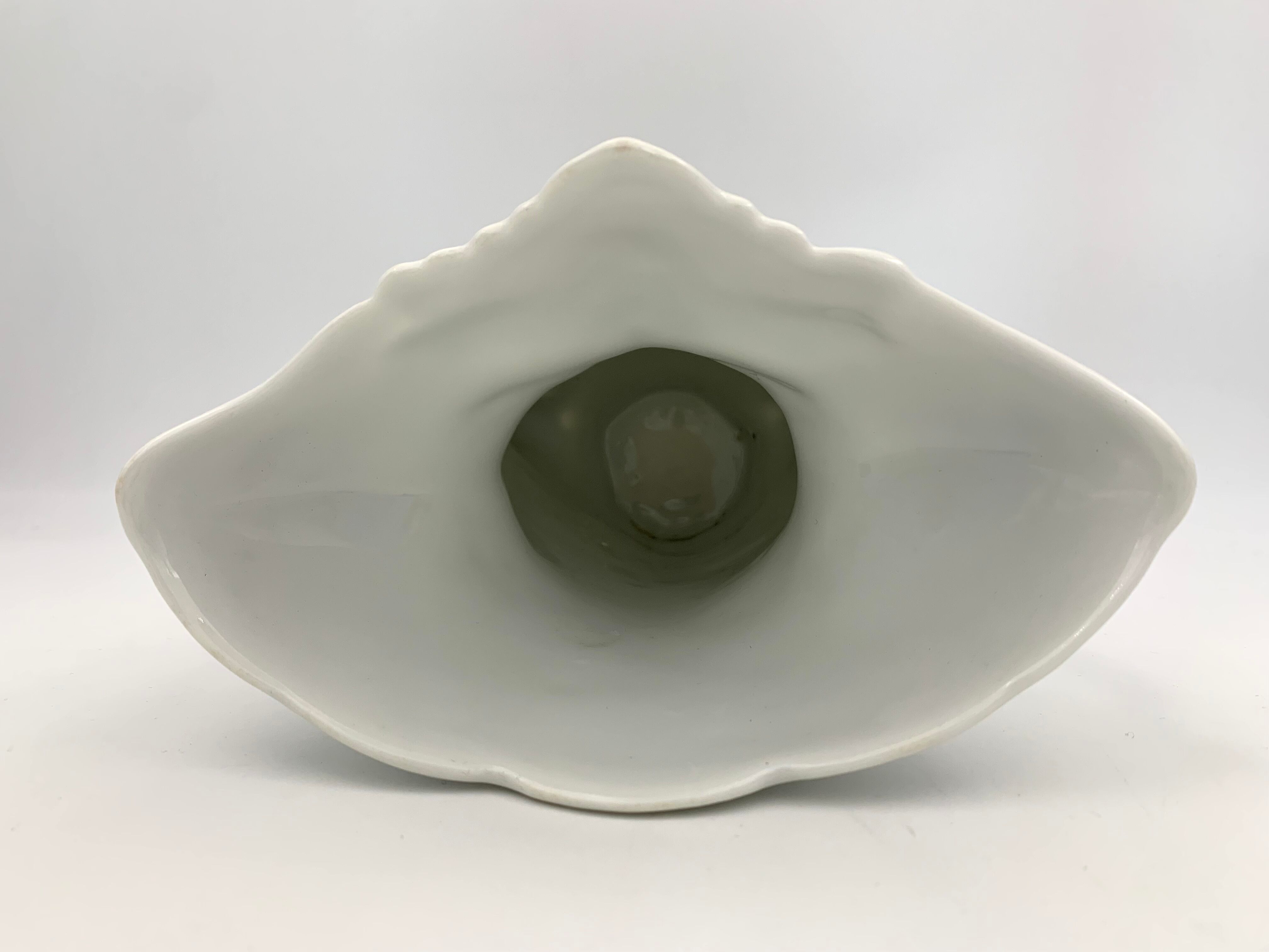 Porcelain vase, church vase, bridal vase, white.