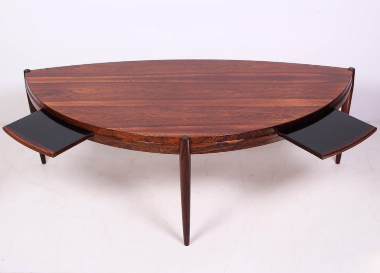 Johannes Andersen rosewood table by Trensum