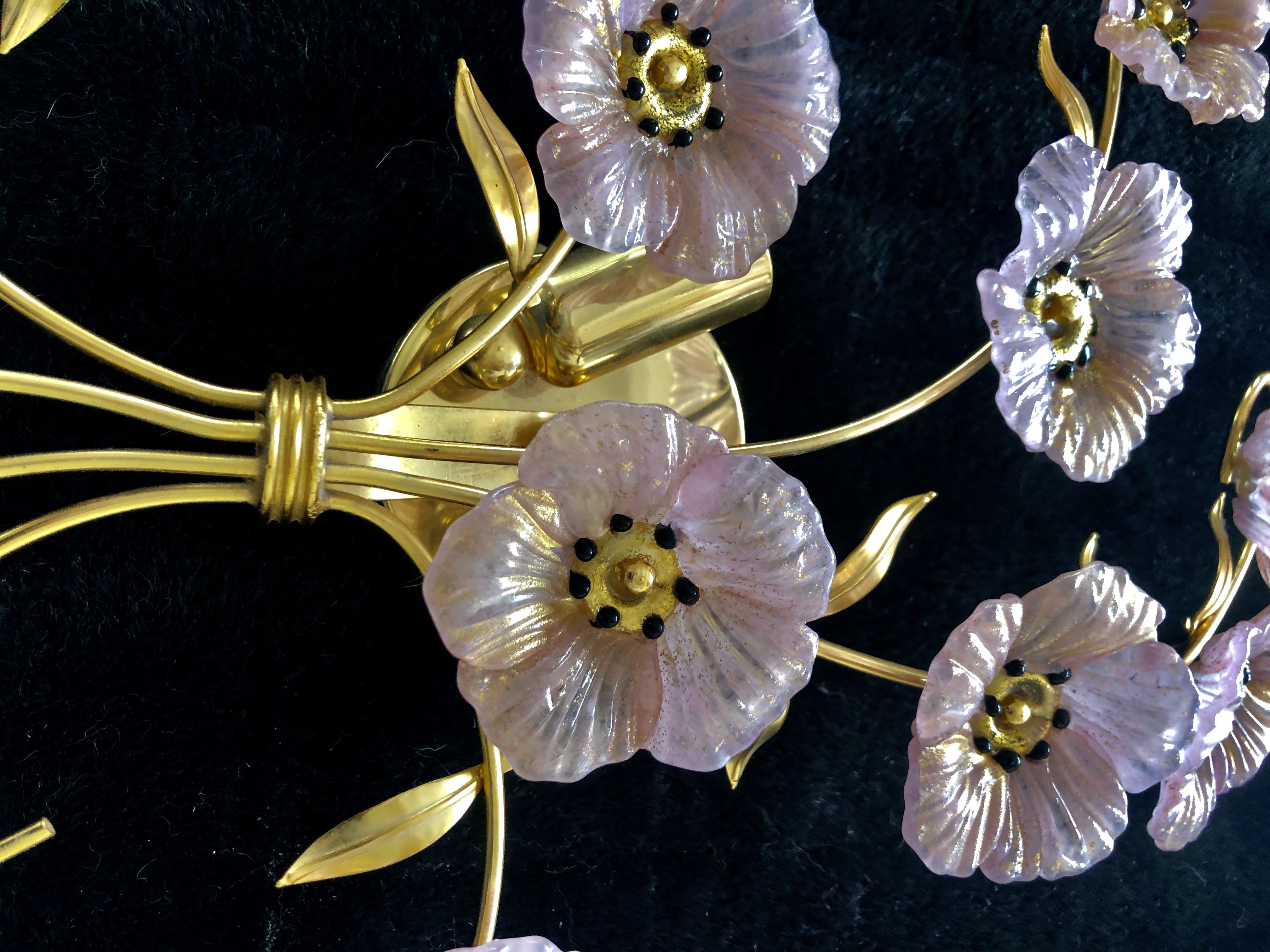 Barovier and Toso pair of flower model sonces in gold finish and gilding bouquets