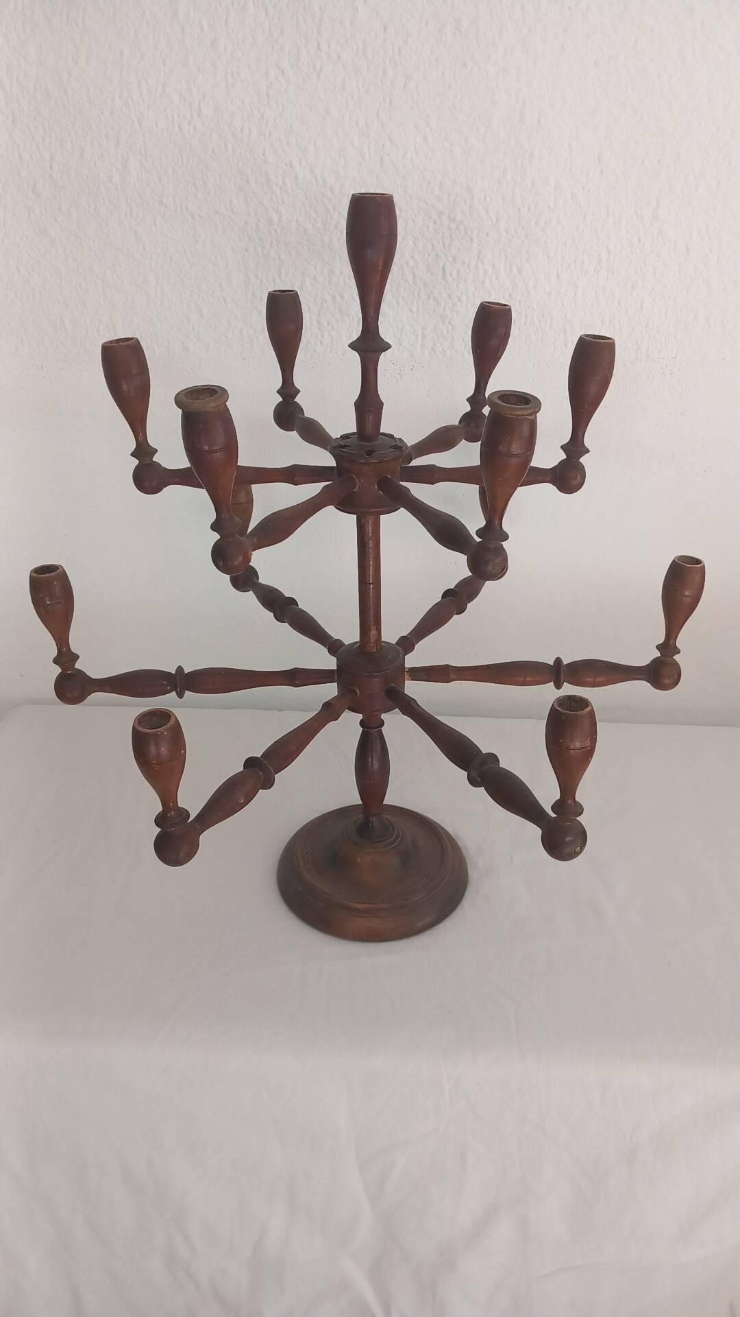 Large vintage turned wooden candelabrum - Brutalist and raw spirit
