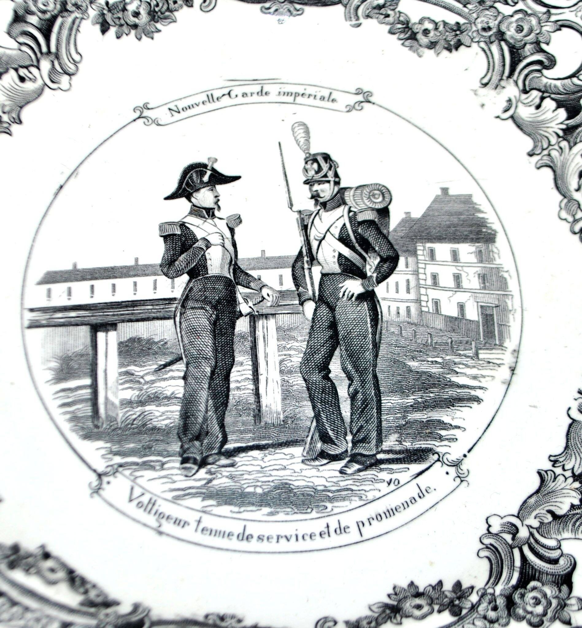 Sarreguemines U&C illustrated talking plate "Napoleon" 19th century.