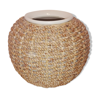 Vase en grès et rotin
