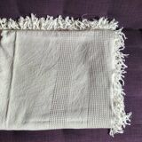 Bedspread in woven white cotton, double bed