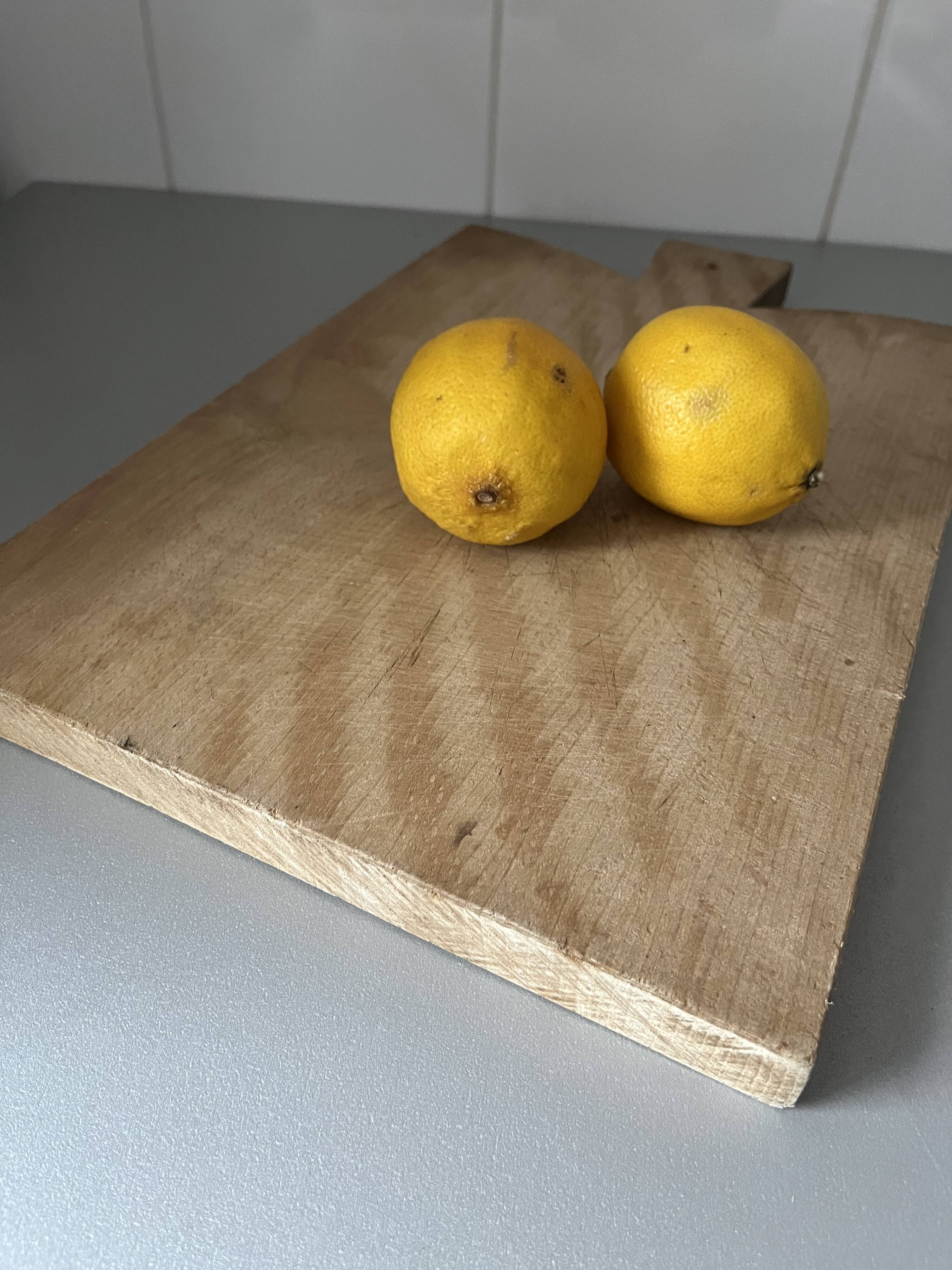 Wooden cutting board
