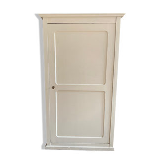 Armoire parisienne ancienne