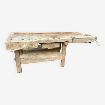 Industrial table carpenter's workbench in raw natural wood vintage bohemian