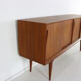 Danish design sideboard in teak by Gunni Omann