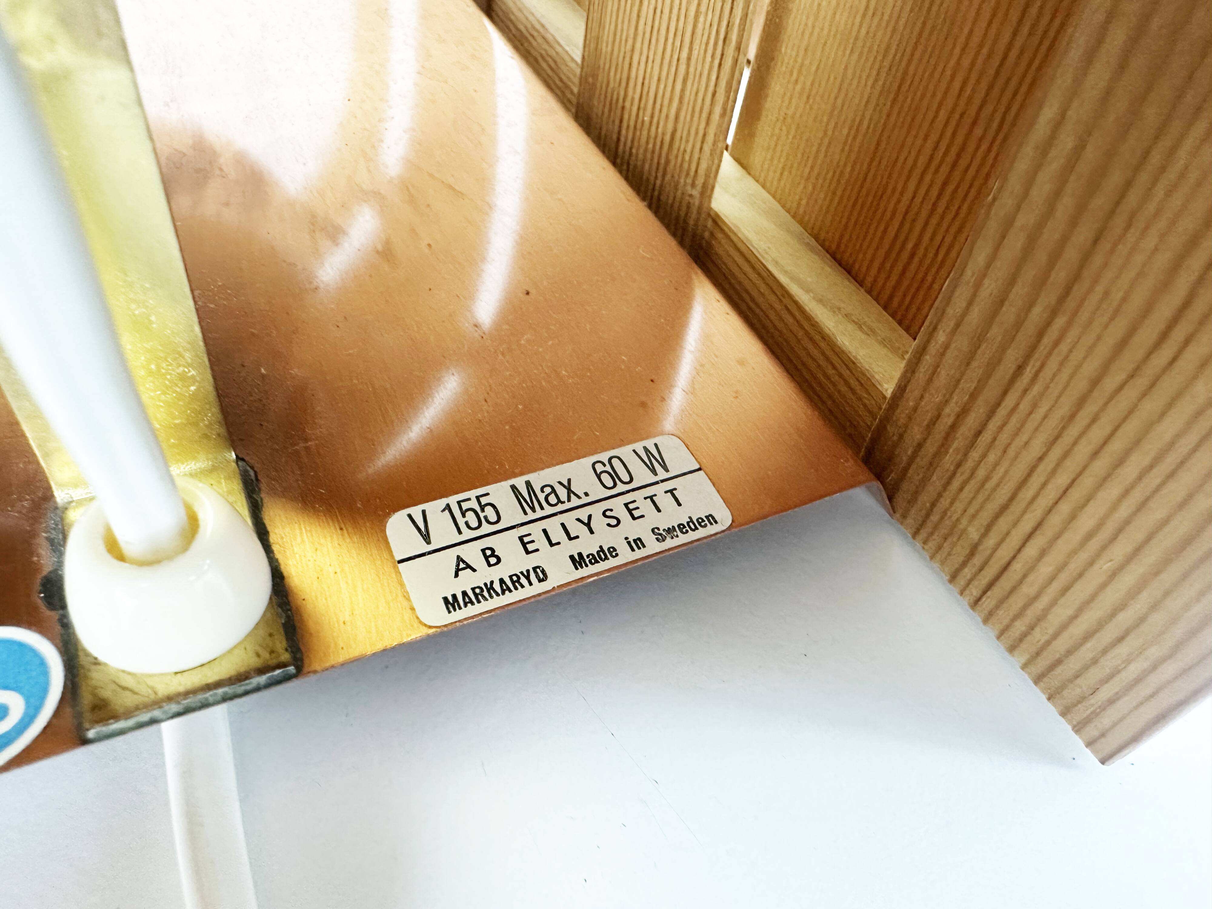 Pair of V155 wall lights in pine by Hans-Agne Jakobsson, Sweden, 1960.