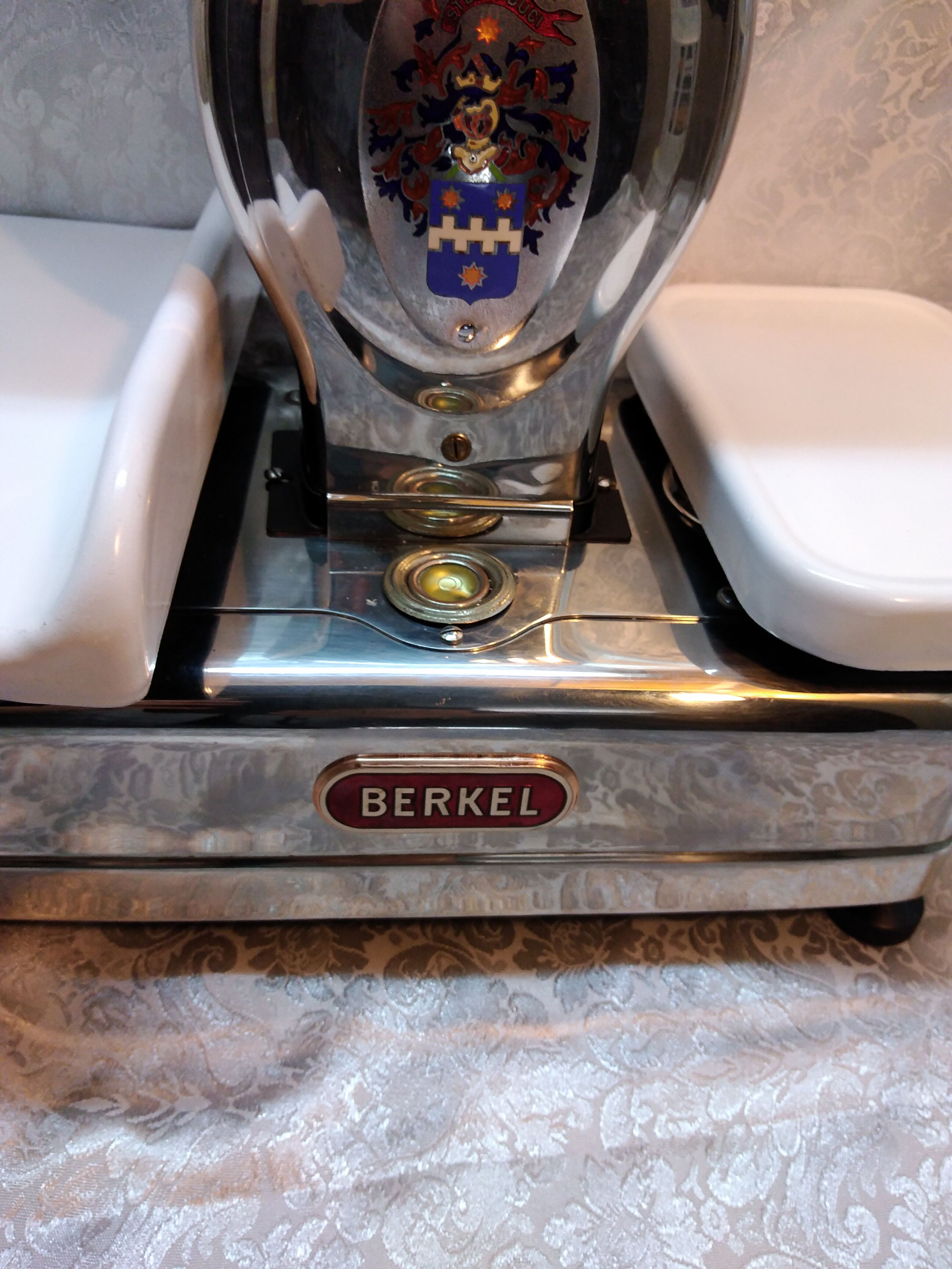 Former butcher scale Berkel stella duci stainless steel