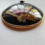 Medallion frame dried flowers