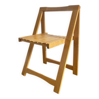 Chaise pliante en bois