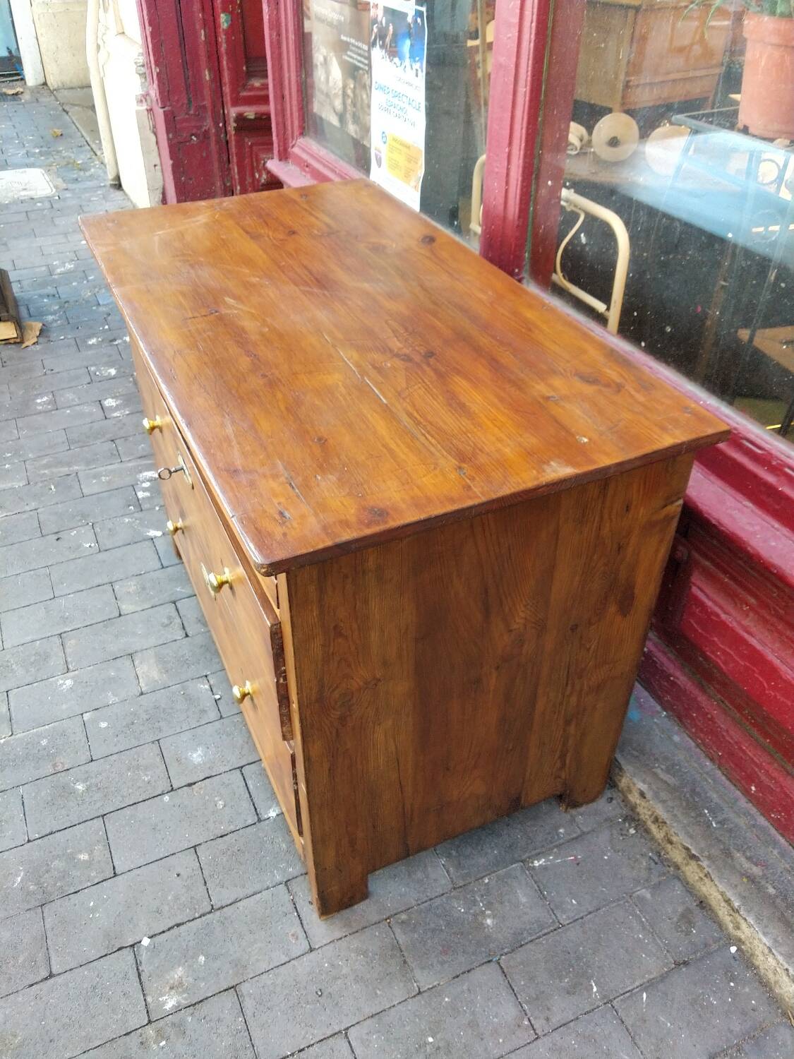 Commode anglaise