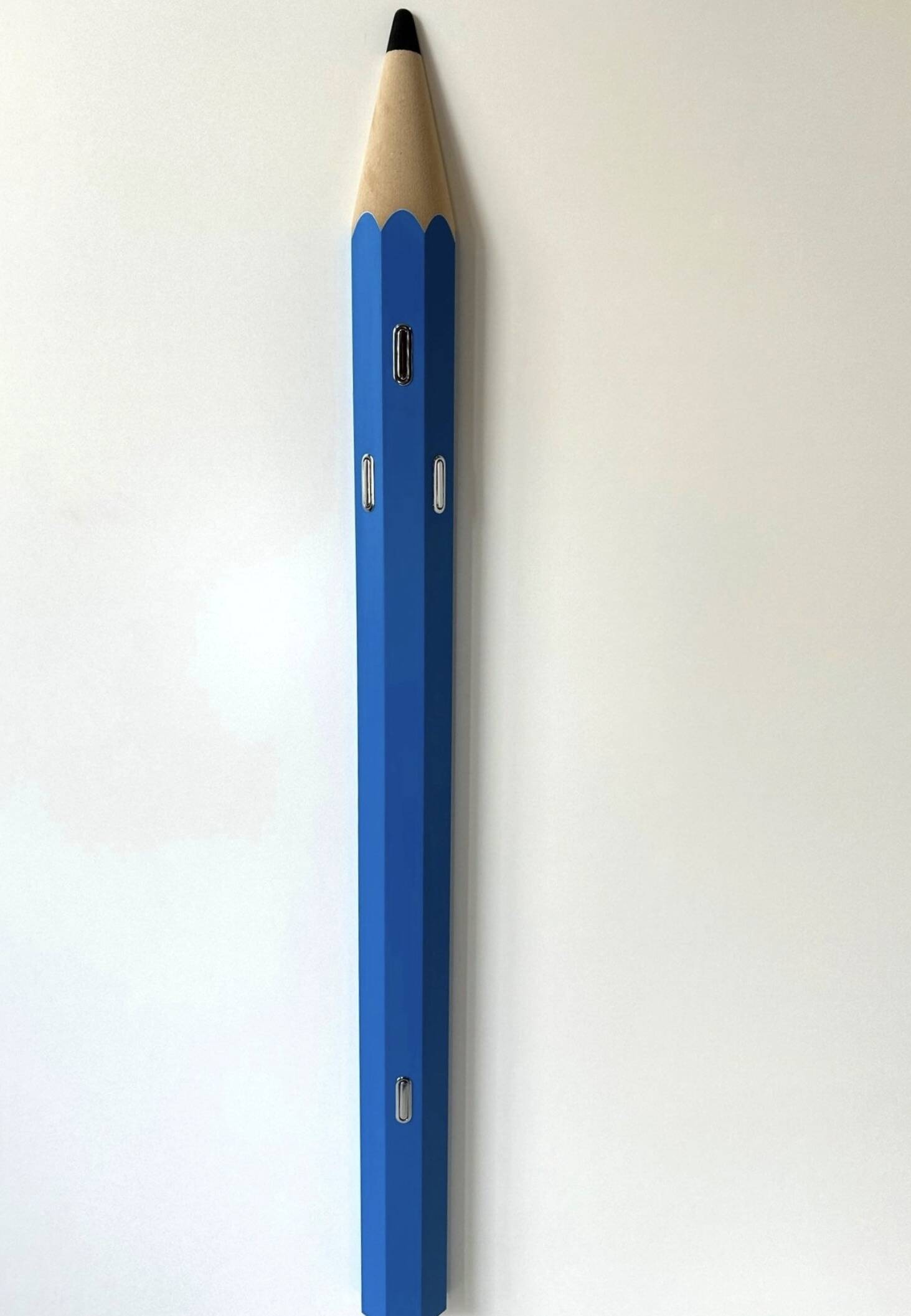 Pencil coat rack