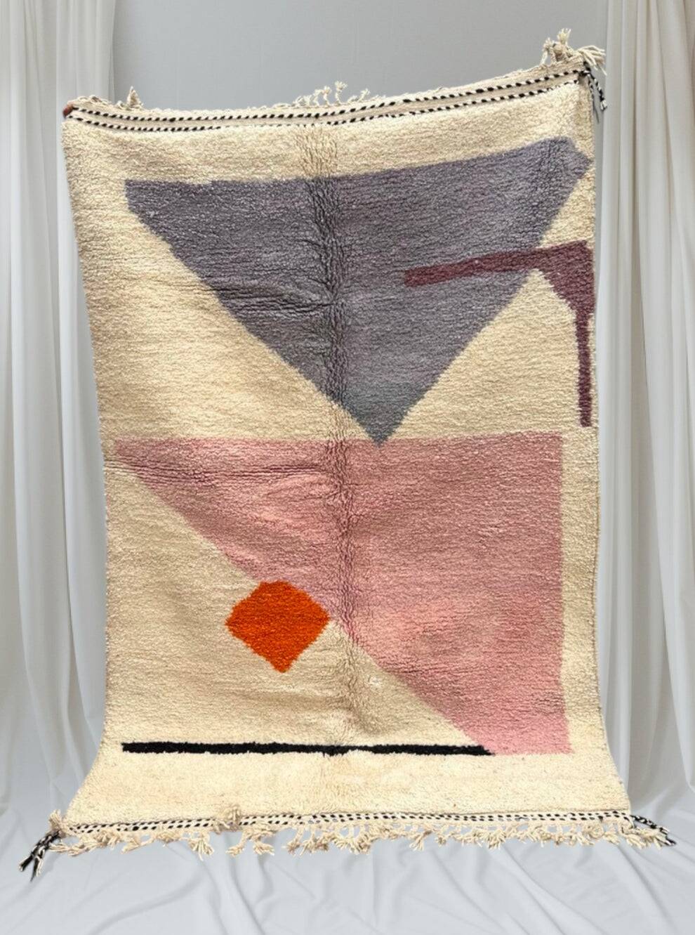 Traditional handmade Beni Ouarin rug size 150 x 250 cm