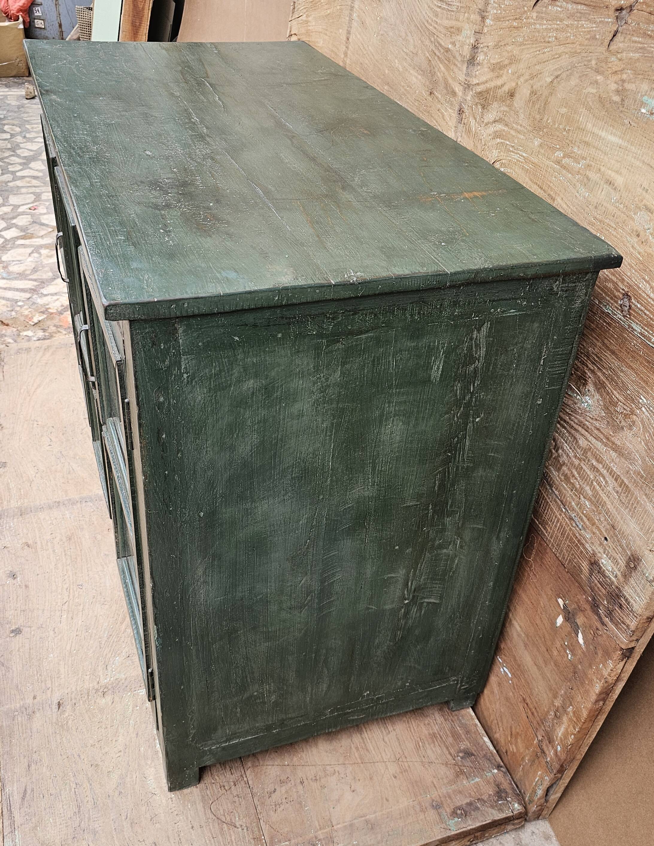 Ancien buffet vitré en teck birman