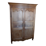 armoire de style Louis XV