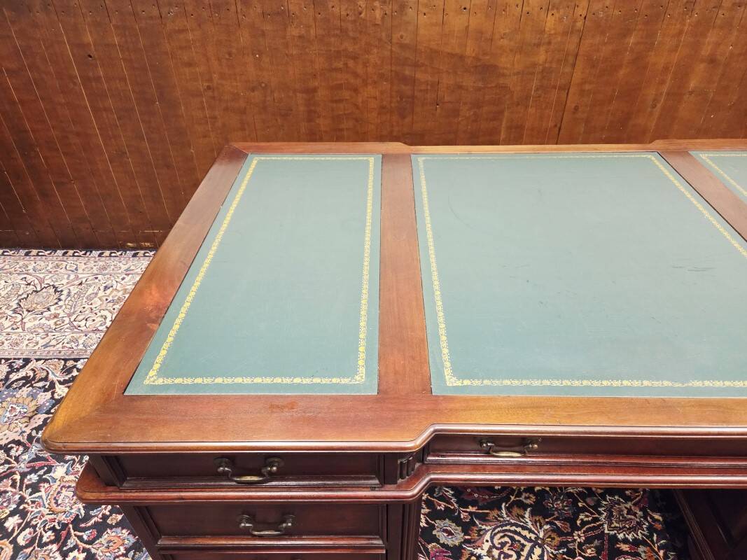 English Antique Desk Partnerdesk