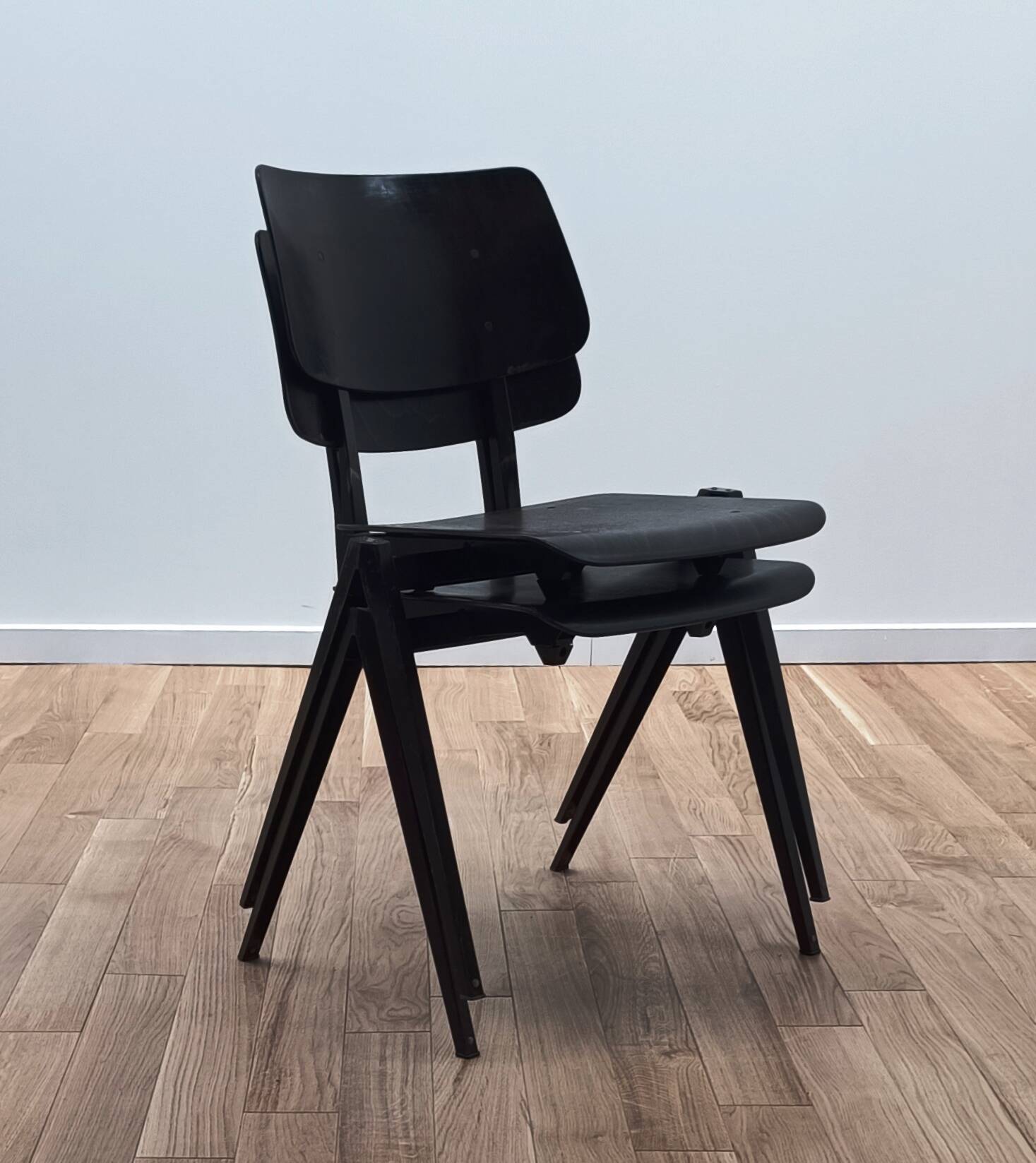 S16 industrial chair, Galvanitas