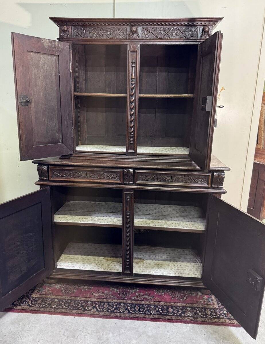 Four-panel buffet from the Louis XIII period in solid walnut.