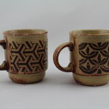 Set of 2 ceramic mugs