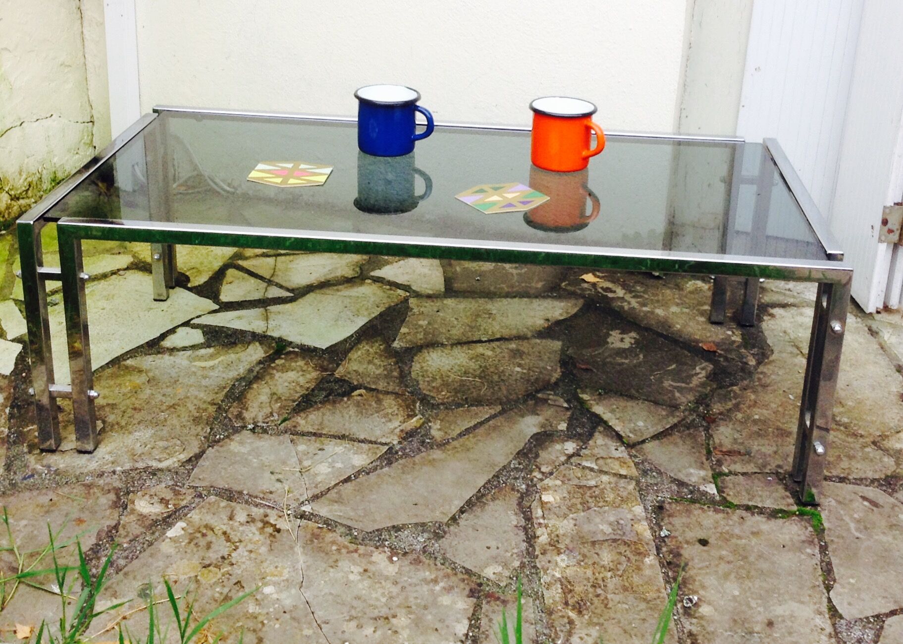 Table basse metal et verre fumé vintage
