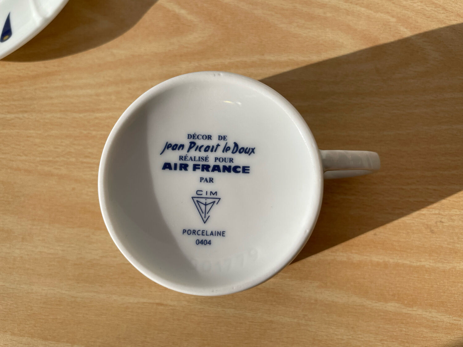 Air france cup and sub-cup