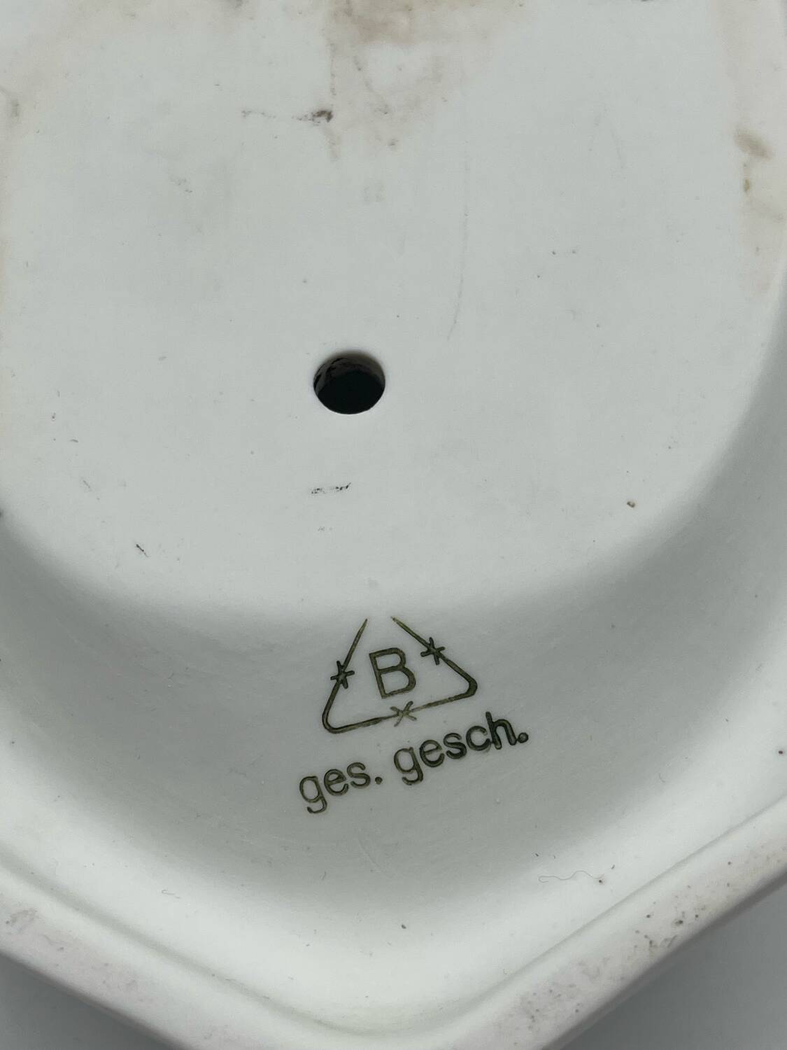 Art deco ceiling light