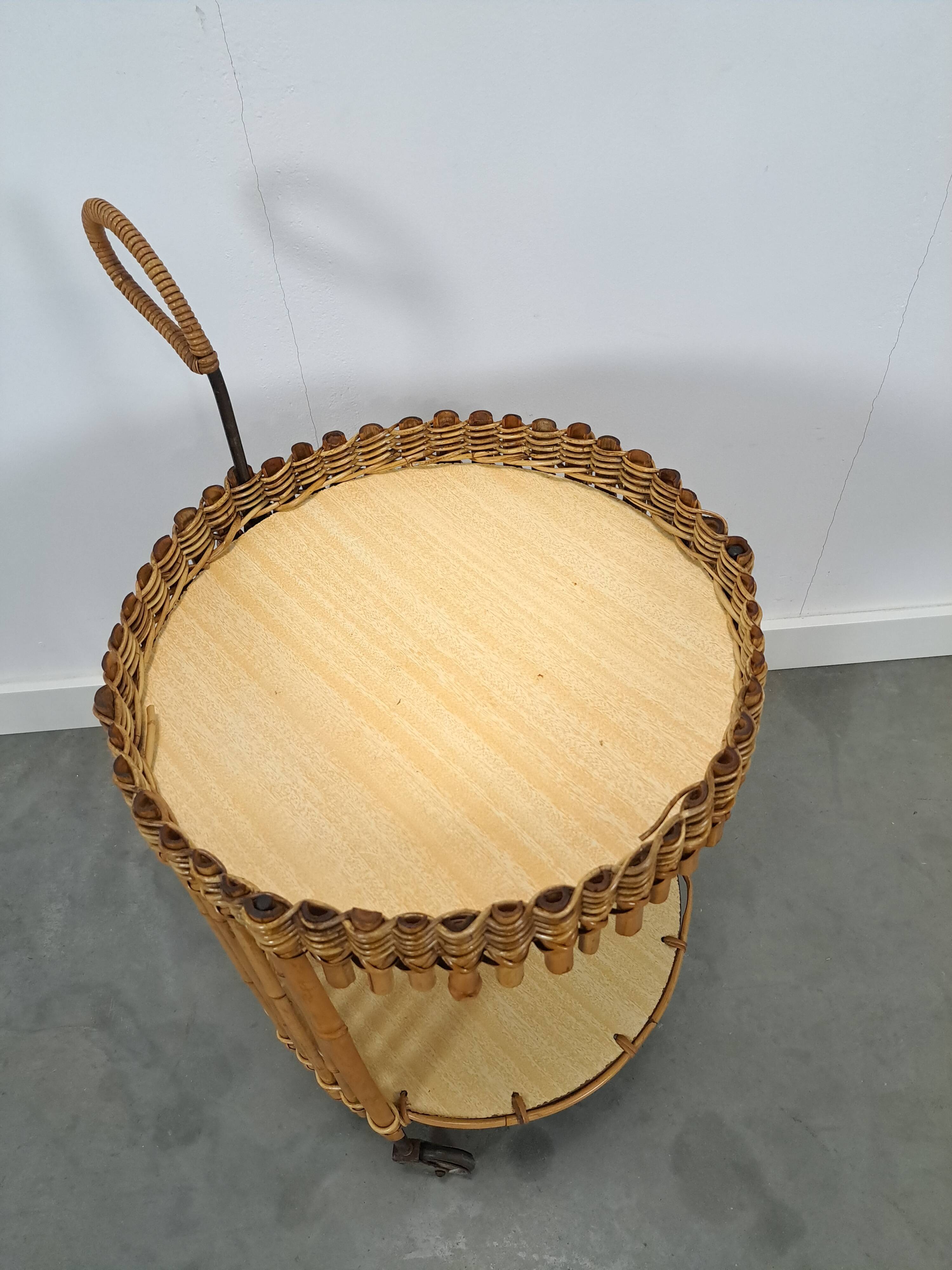 Bamboe trolley, bijzettafel