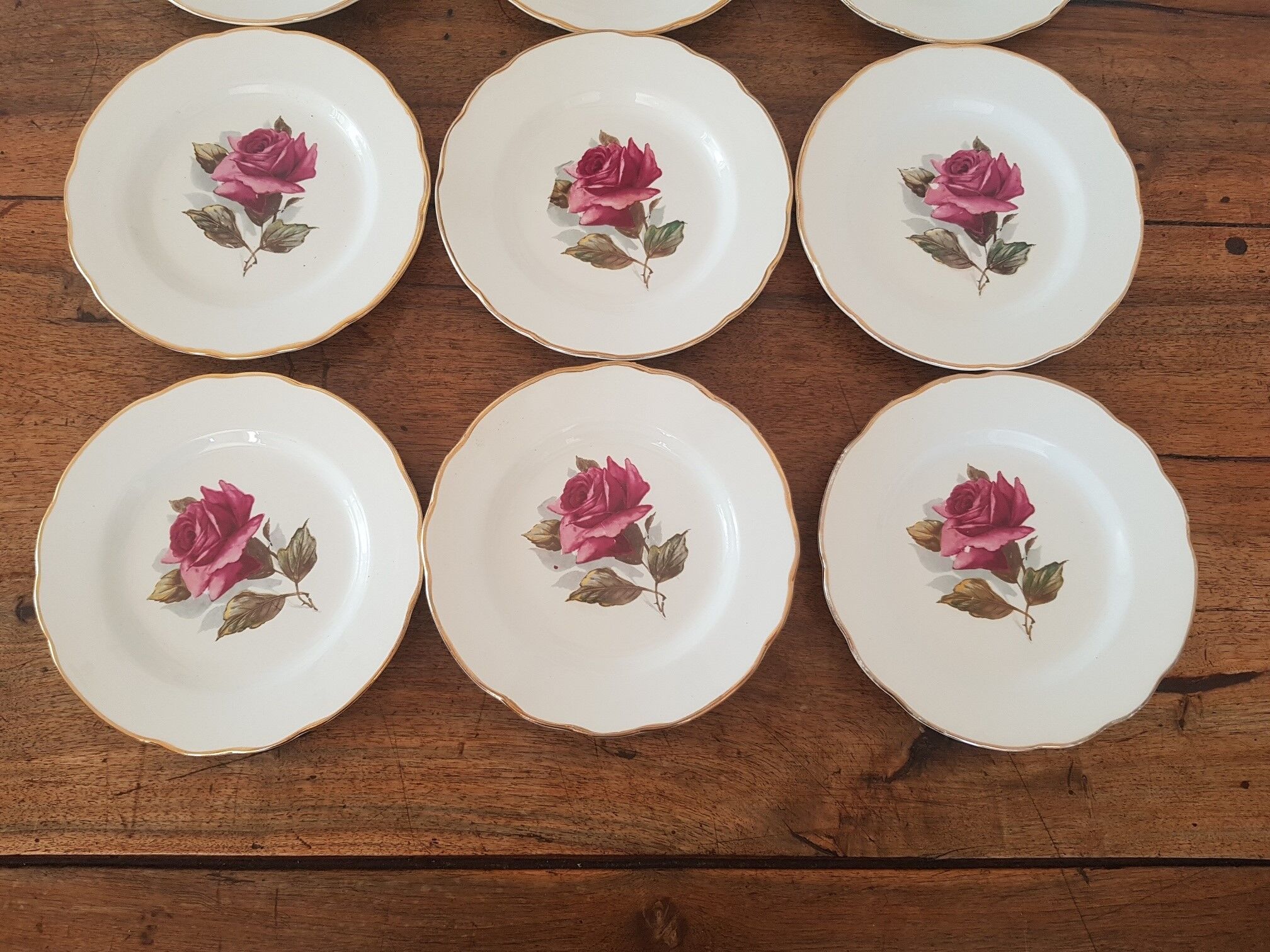 12 Gien Chambord flower dessert plates