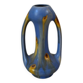 Ceramic vase