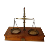 Balance de précision Trebuchet avec ses poids