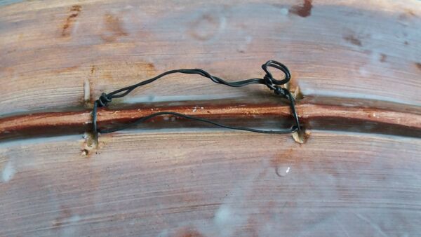 Plat signé Monique Brunner, Pansier, Poterie du Verseau, Vallauris