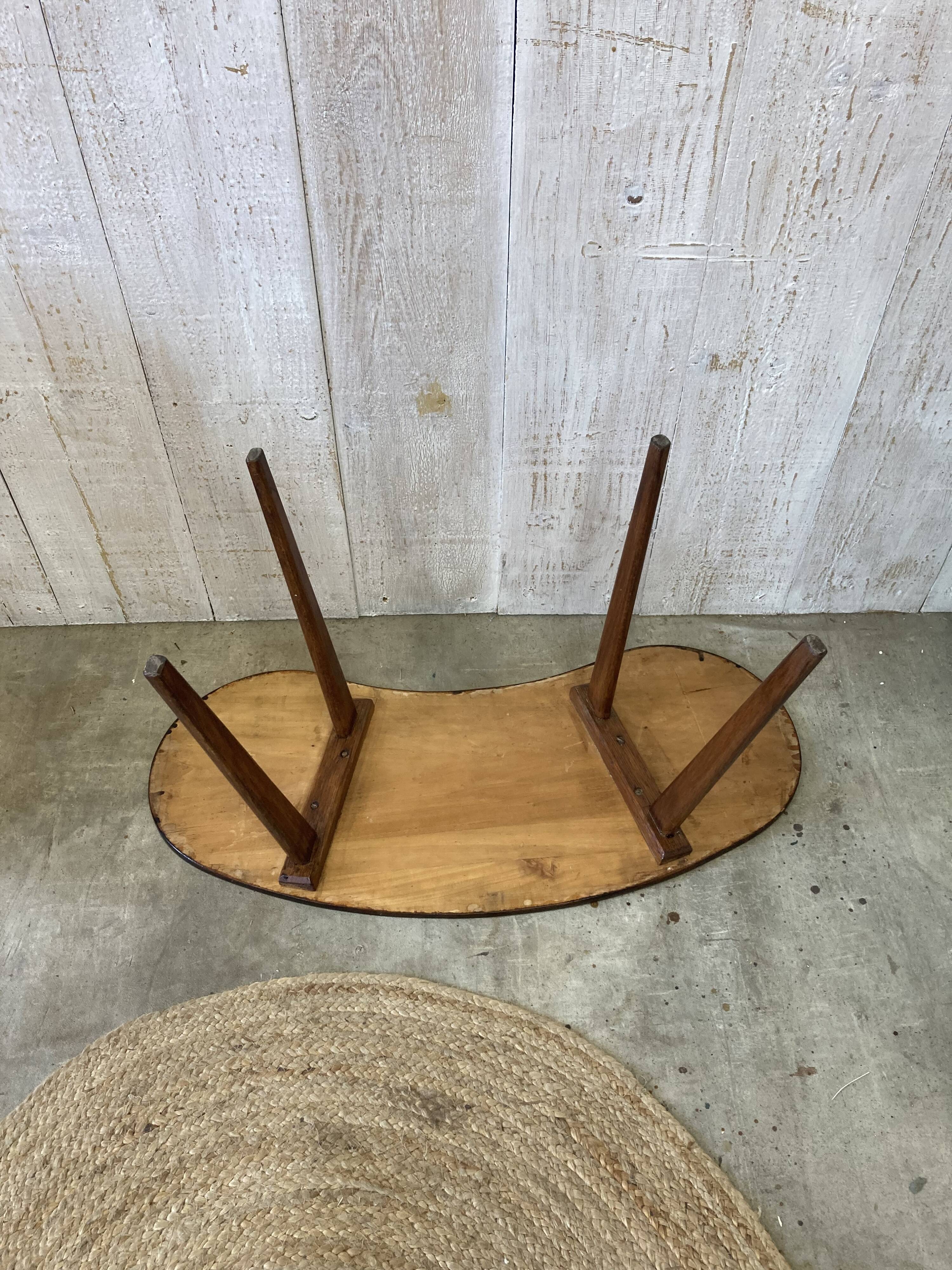 Table basse haricot vintage