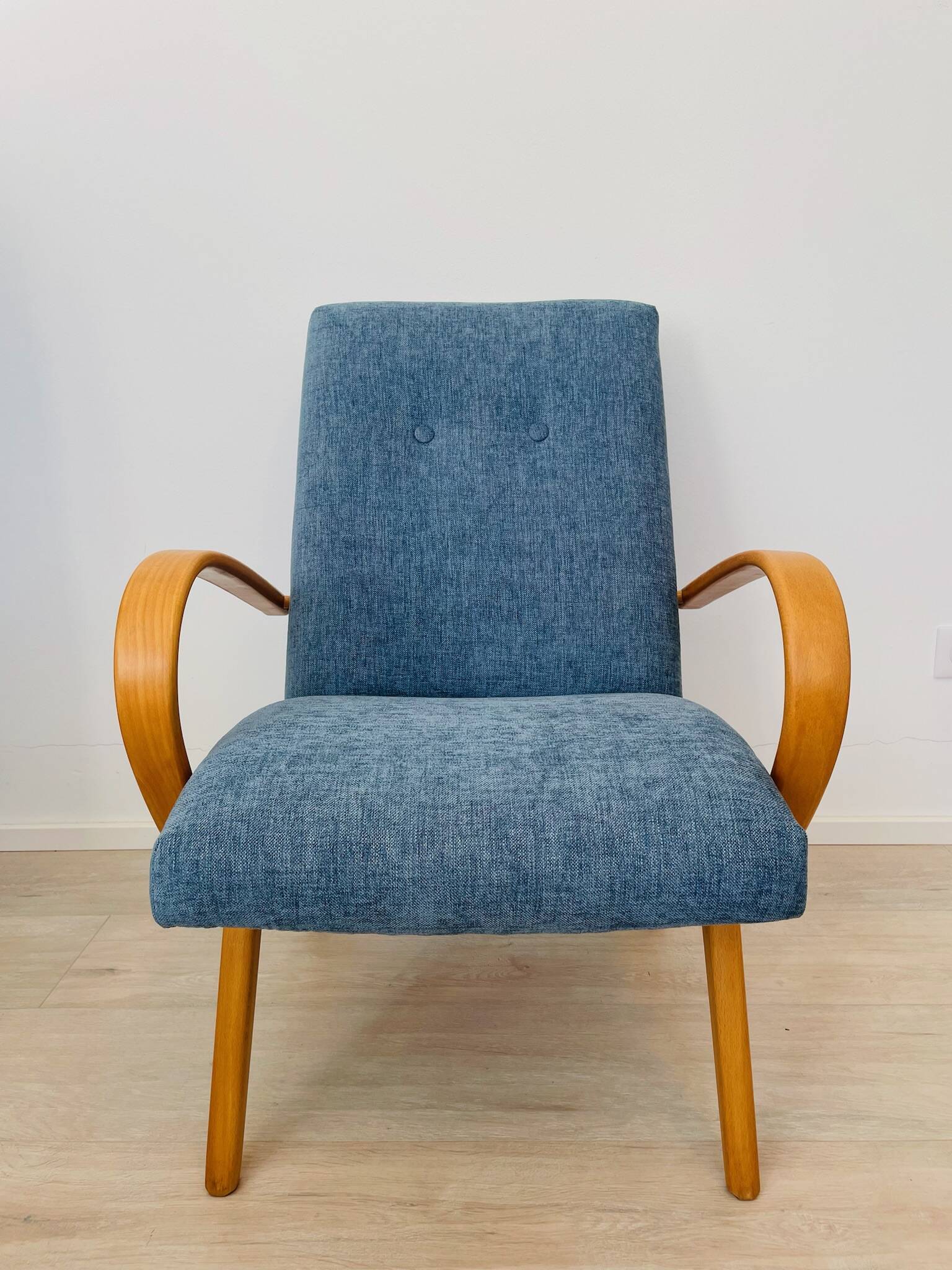 Lounge Mid Century Armchair by Jaroslav Smidek for Ton, Czechoslovakia 1970