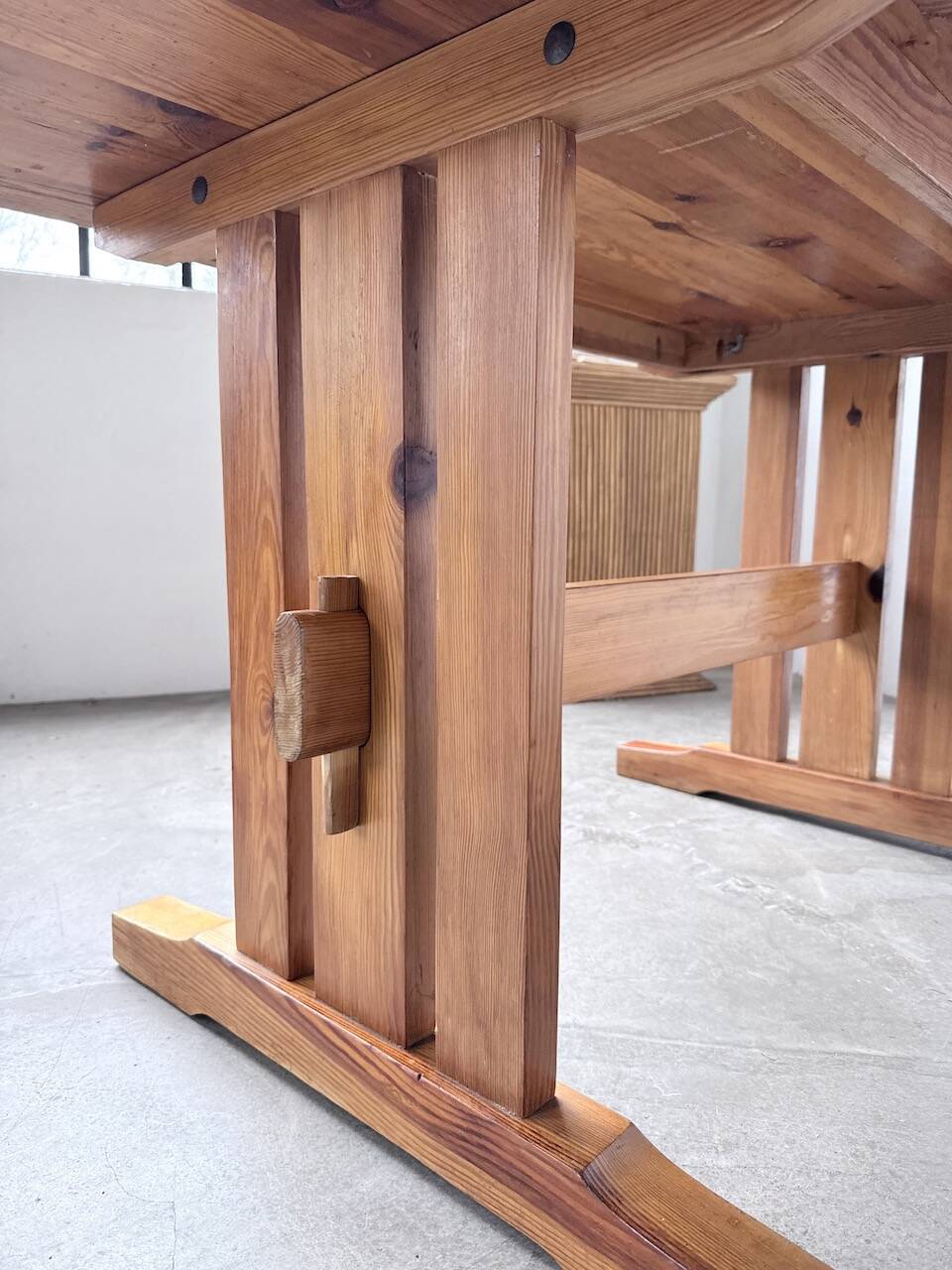 Mountain furniture table made of solid pine