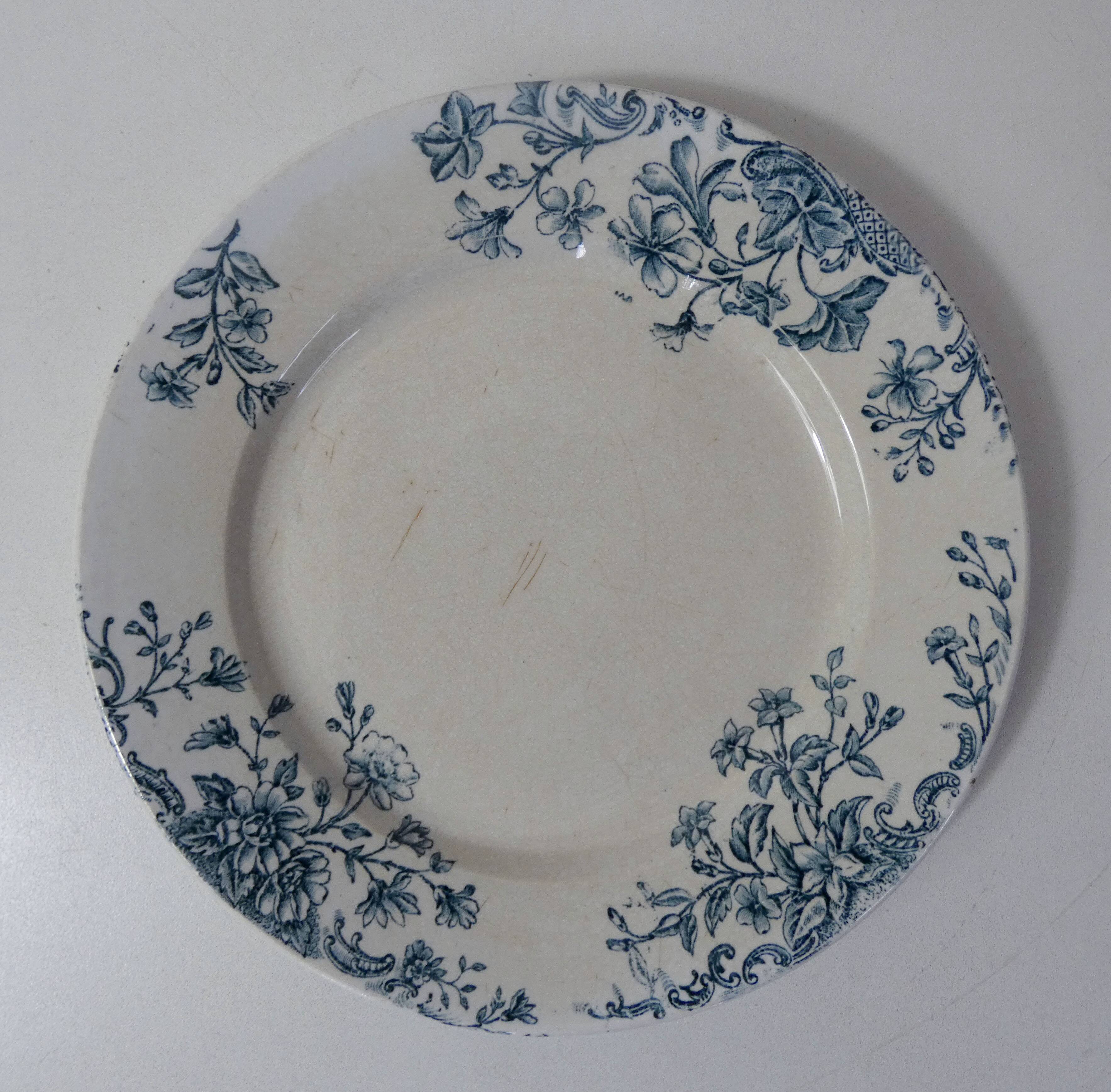 Terre de fer 4 assiettes plates fleurs althaea