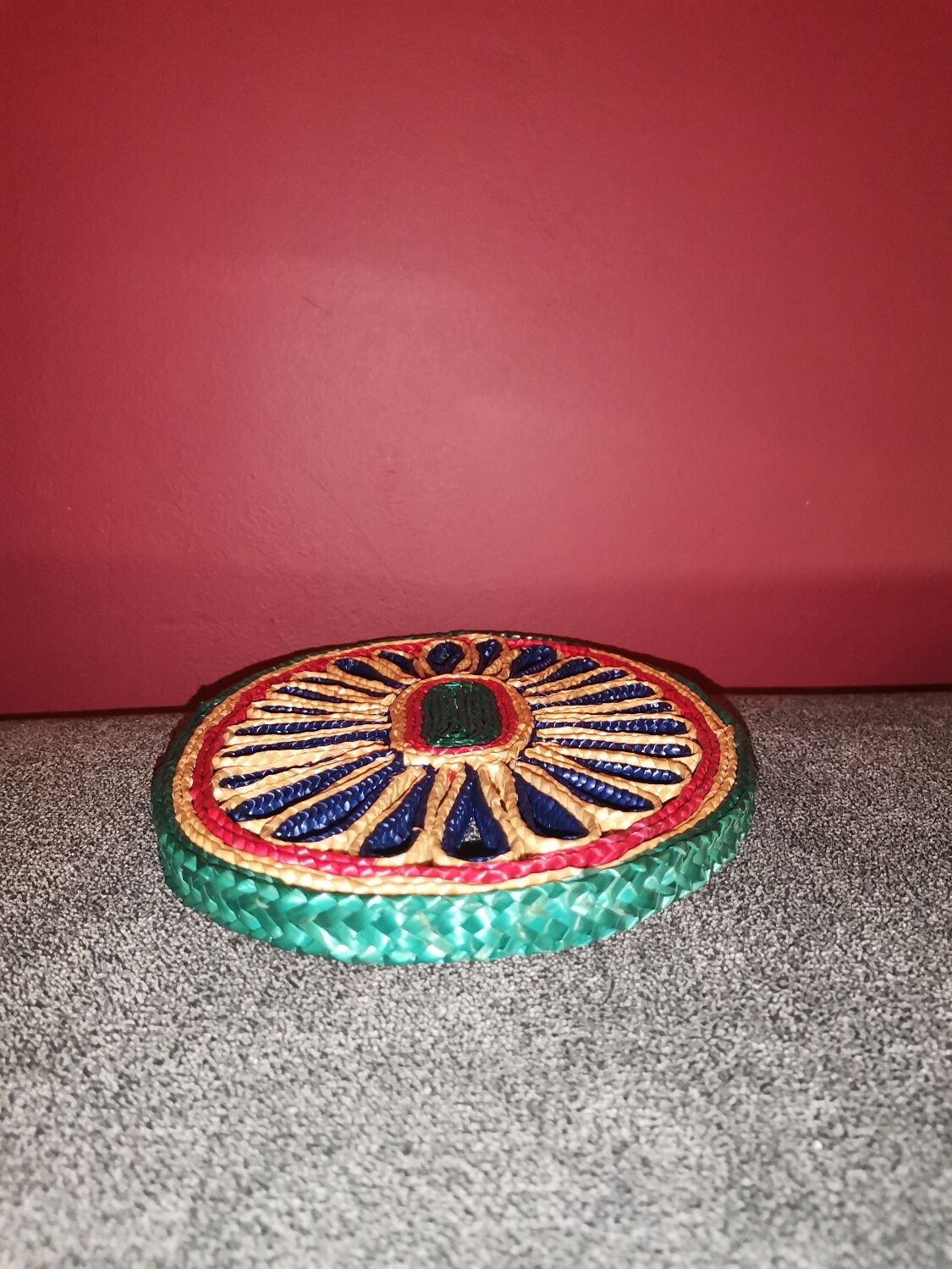 Braided wicker flat underside