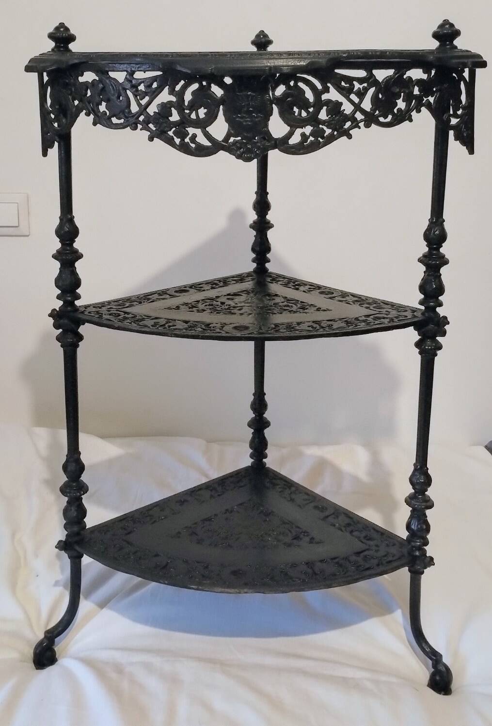 Cast iron corner shelf