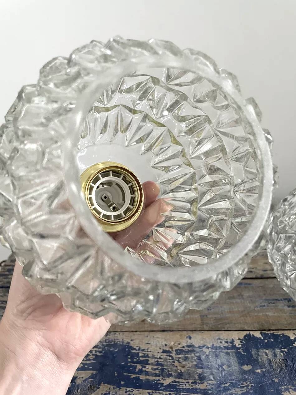 Set of two chiseled glass pendant lights