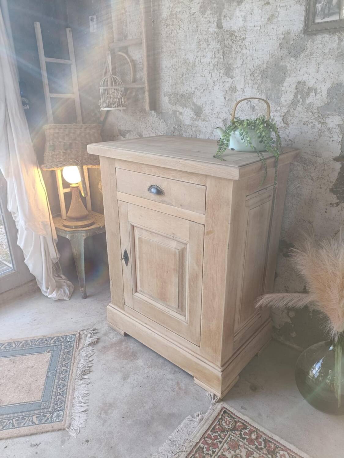 Solid wood jam cupboard