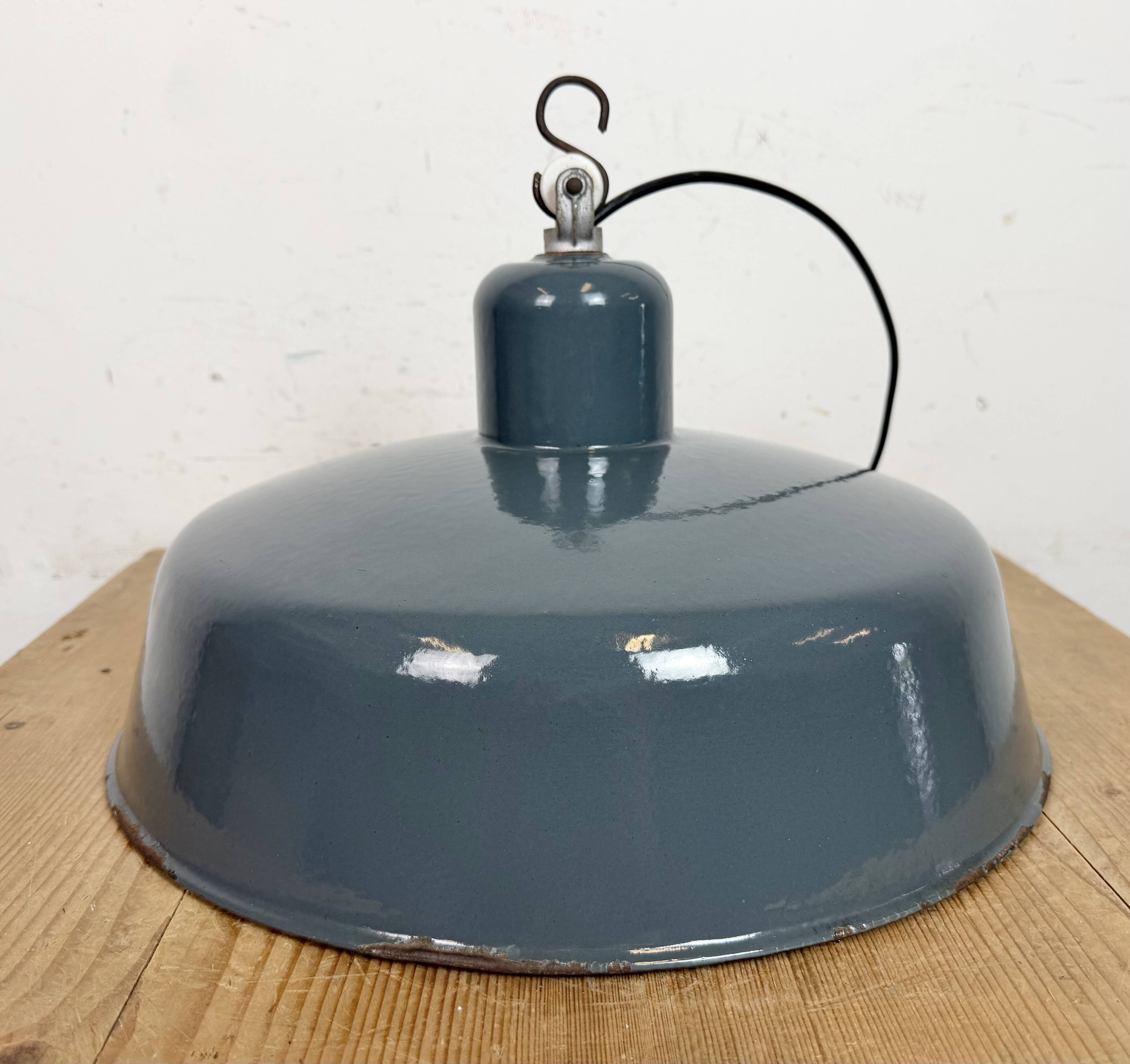 Industrial Grey Enamel Pendant Lamp from Siemens, 1930s