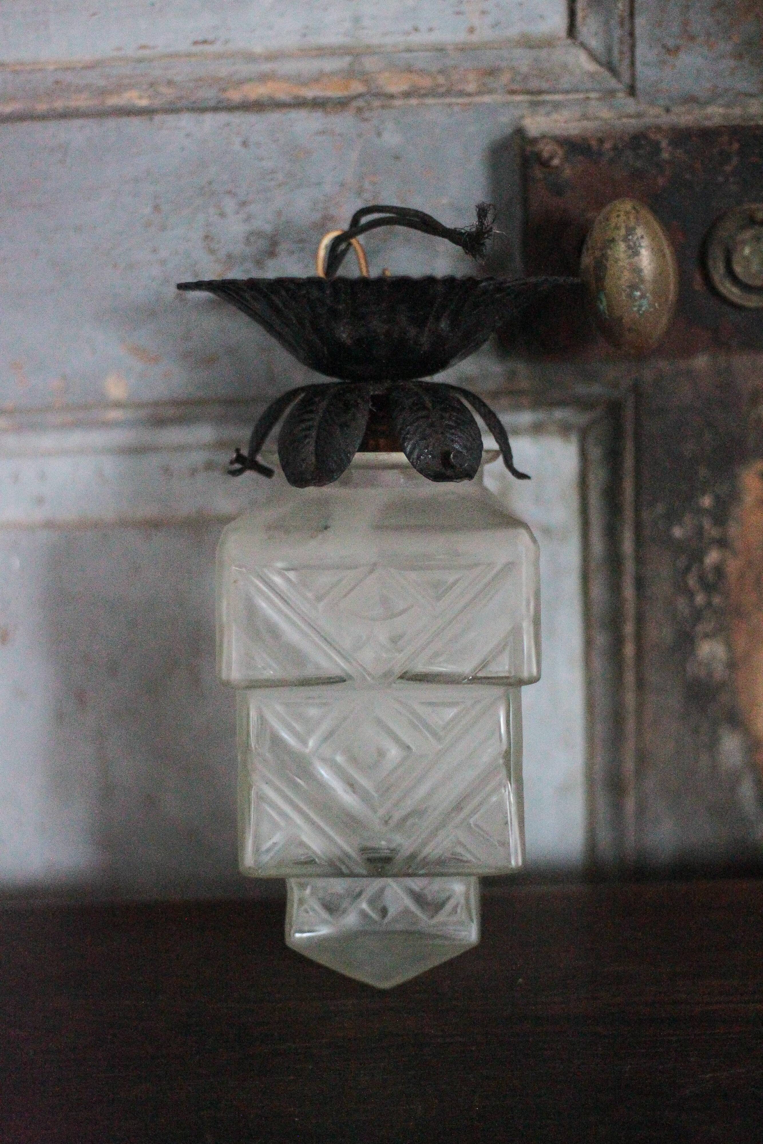 Art Deco pendant light, Art Deco tiered glass globe chandelier, skyscraper lamp